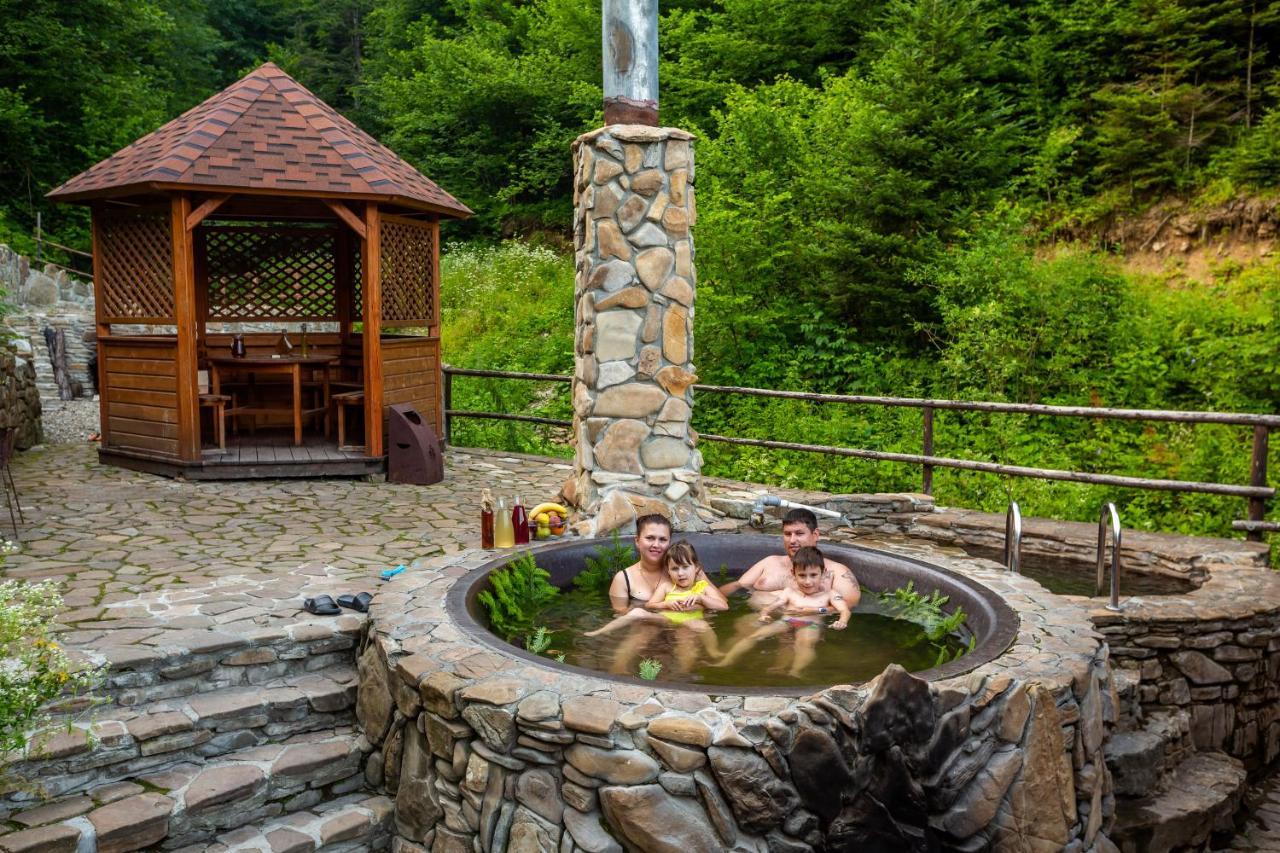 Osonnya Karpaty Resort Medical & Spa Skhidnytsia Extérieur photo
